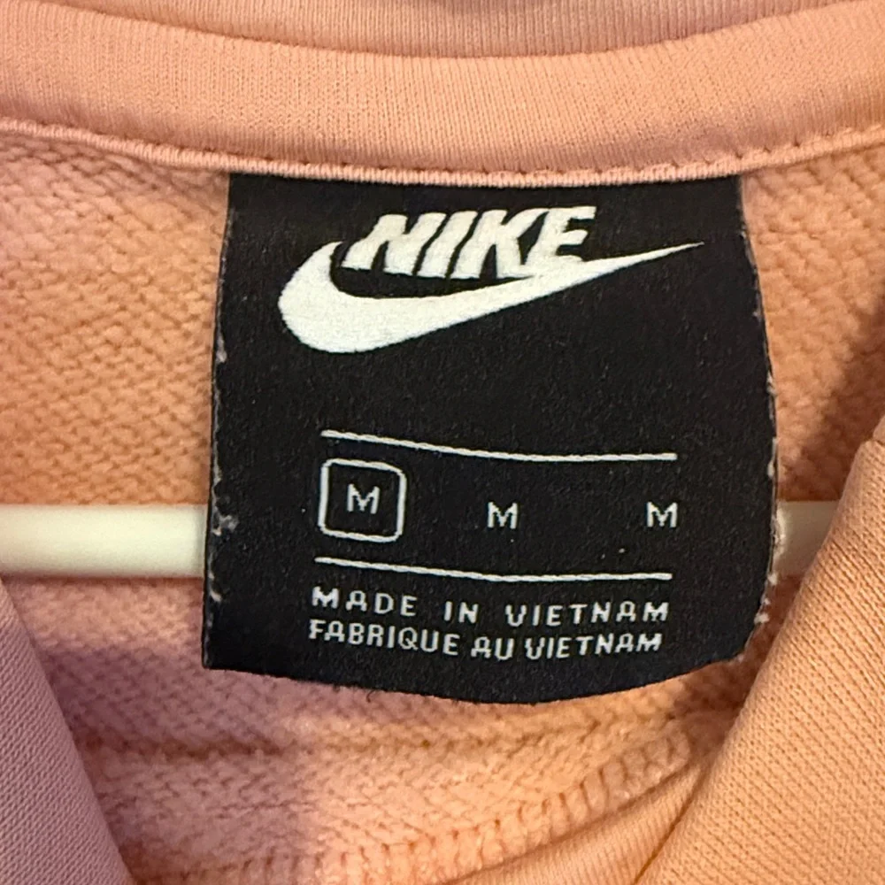 355 Nike Funnel Cowl Neck Hoodie Women’s Medium Light Pink Pullover Sweatshirt